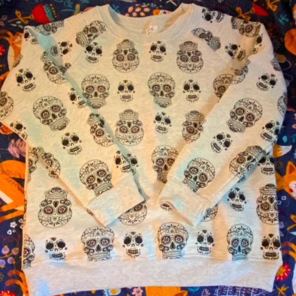 Skull Print Cream Sweater